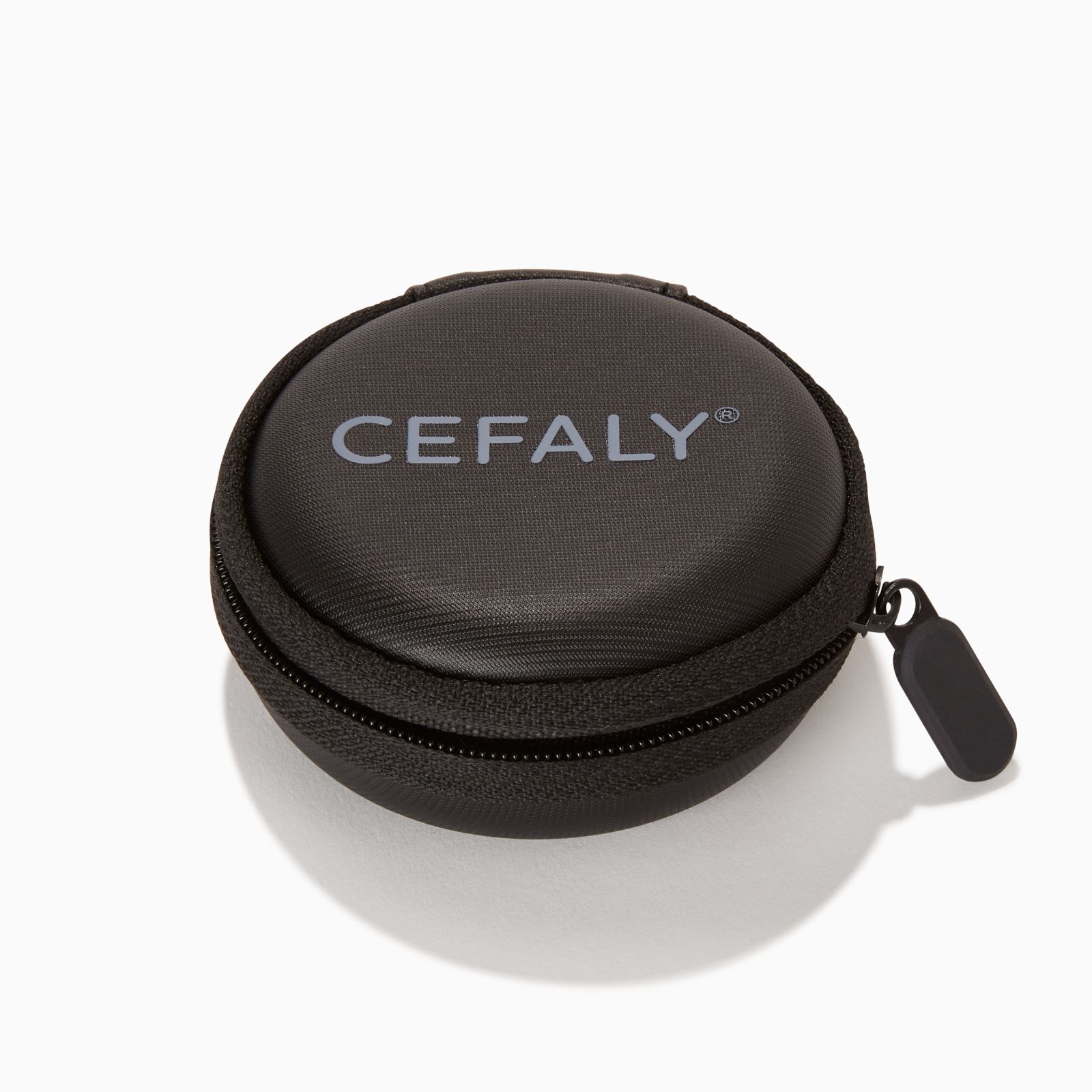 Foto del dispositivo CEFALY para el tratamiento y la prevención de migrañas sin electrodo 2